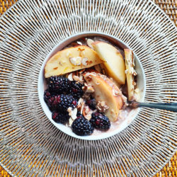 oatmeal apple bowl