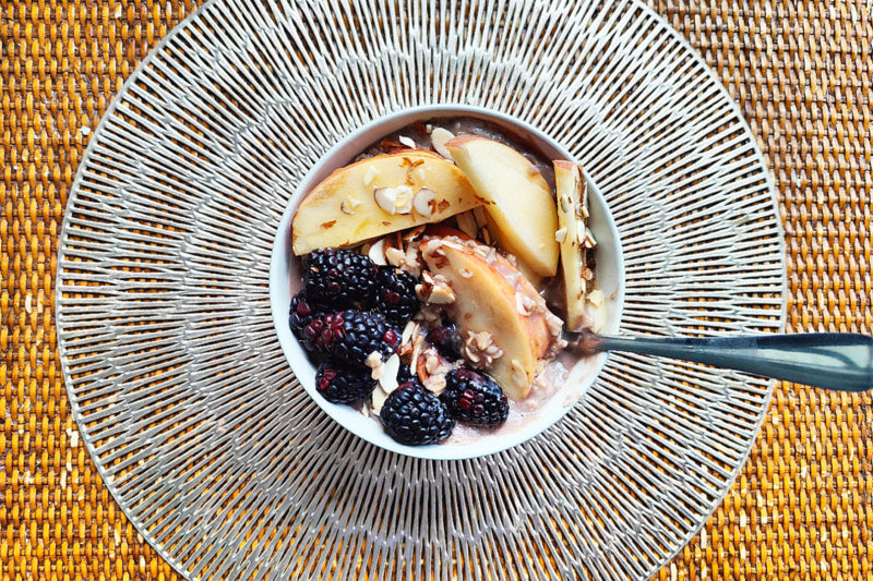 oatmeal apple bowl