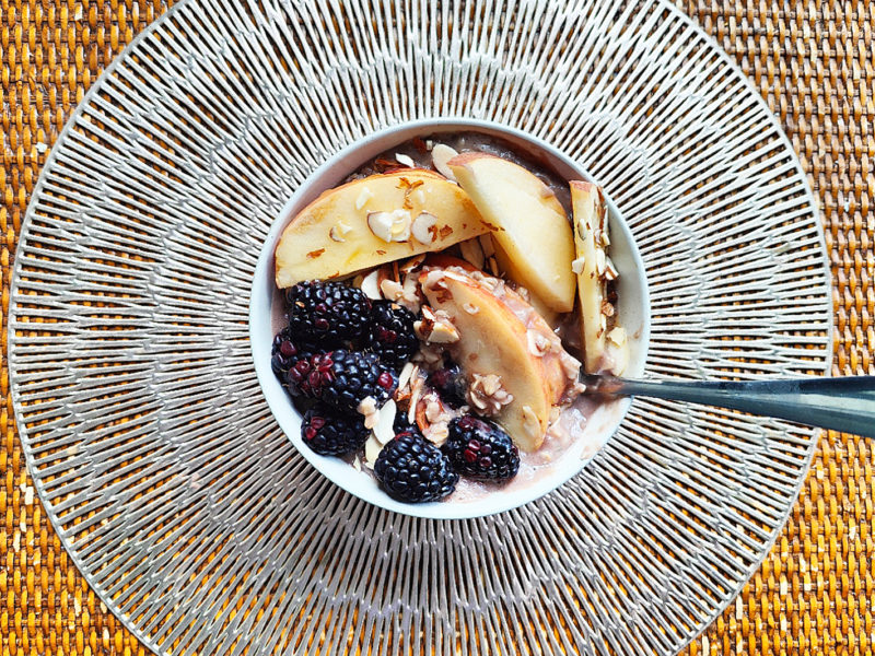 oatmeal apple bowl